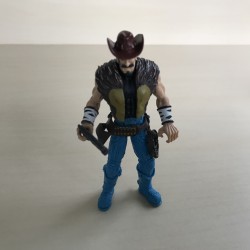 Actiefiguur : 11 cm. hoog.
