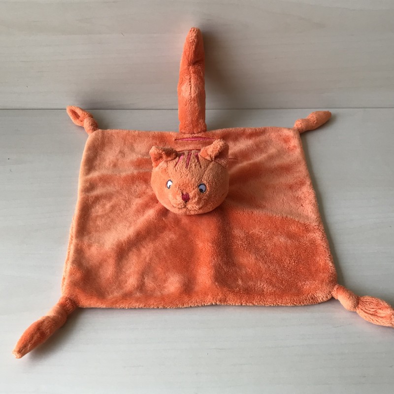 Dikkie Dik : Knuffeldoekje.