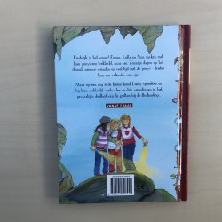 De Ponygirls : Verdwaald in de drakengrot