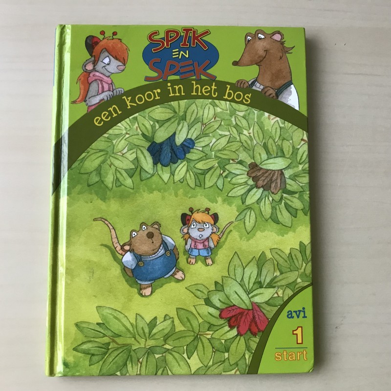 Spik en Spek. Een koor in het bos. AVI start
