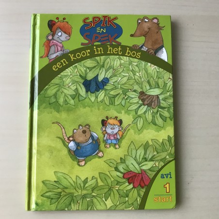Spik en Spek. Een koor in het bos. AVI start