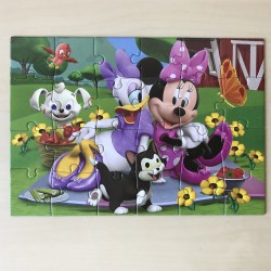 Disney junior. Minnie.  24 stukjes