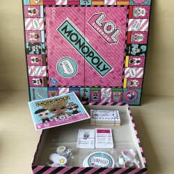 Monopoly : L.O.L. Surprise!   -1 sterretje