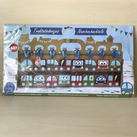 Set met 32 traktatiedoosjes. Nieuw