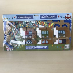 Set met 32 traktatiedoosjes. Nieuw