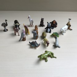 Dieren : minifiguren. ca. 3 cm. hoog. 19 stuks. Set 1.