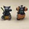 Sleutelhanger : Nijlpaarden. 2 stuks. 1 met en 1 zonder sleutelhanger. 5 cm.