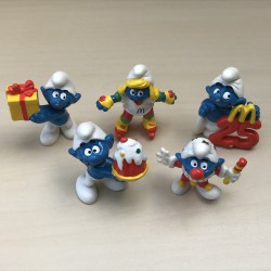 Smurfen : Mc. Donald’s. 5 stuks.  5,5 cm. hoog. Set 19.