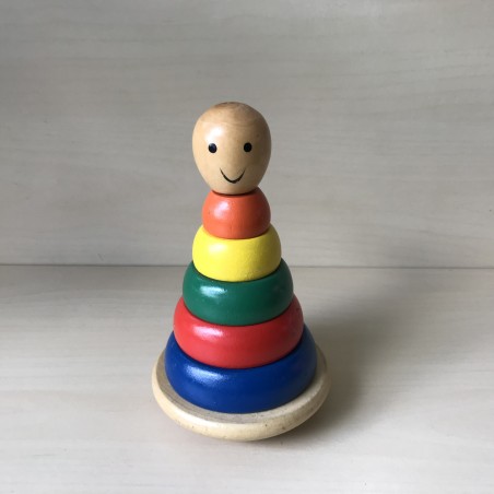 Houten stapeltoren