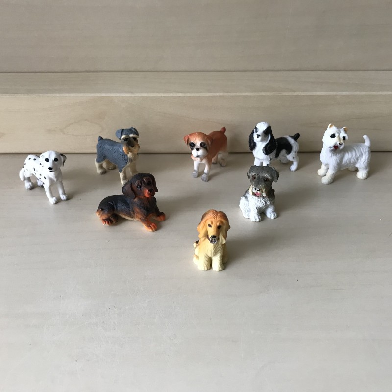 8 kleine hondjes. Set 2