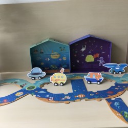 Puzzle & play. Ruimtevaart en onderwater. 34 stukjes