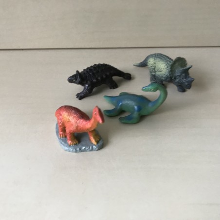 4 kleine dino’s