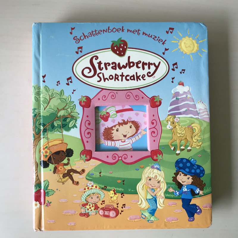 Strawberry Shortcake. Schattenboek met muziek.