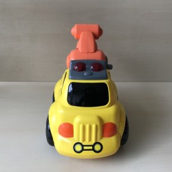 Grote takelwagen / auto met geluid.