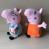 Peppa Pig : Papa Pig en Mama Pig. Zittend : 24 cm.